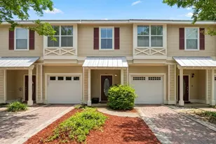 401 Twin Lakes Ln, Destin, FL 32541 - Photo 1