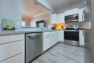 401 Twin Lakes Ln, Destin, FL 32541 - Photo 11