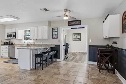 21 Neptune Drive, Mary Esther, FL 32569 - Photo 17