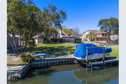 21 Neptune Drive, Mary Esther, FL 32569 - Photo 57