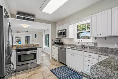 21 Neptune Drive, Mary Esther, FL 32569 - Photo 19