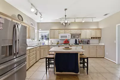 876 The Masters Boulevard, Shalimar, FL 32579 - Photo 3