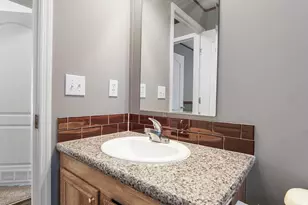 2442 Pinewood Dr, Chipley, FL 32428 - Photo 17