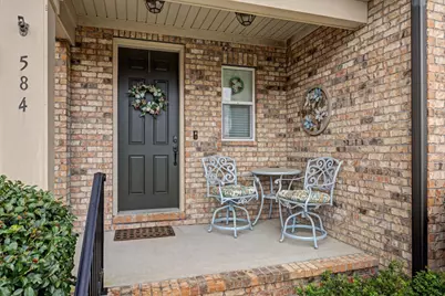 584 Falcon Trail, Niceville, FL 32578 - Photo 1