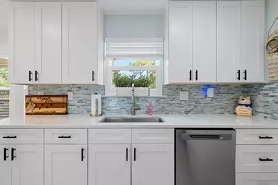 159 Shore Line Drive, Mary Esther, FL 32569 - Photo 13