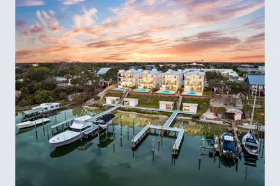 714 Harbor Boulevard, Destin, FL 32541 - Photo 1