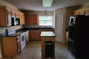 614 Territory Ln, Crestview, FL 32536 - Photo 5