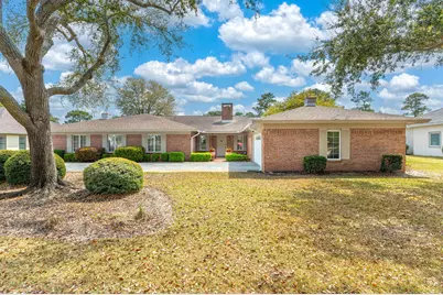 119 W Country Club Drive, Destin, FL 32541 - Photo 1