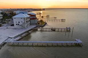 1468 Bermuda Dr, Navarre, FL 32566 - Photo 11