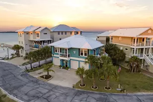 1468 Bermuda Dr, Navarre, FL 32566 - Photo 3