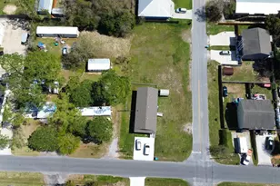 2416 Dorothy Ave, Panama City Beach, FL 32408 - Photo 19