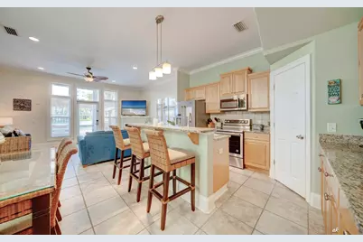 7428 Thomas Drive, Panama City Beach, FL 32408 - Photo 9