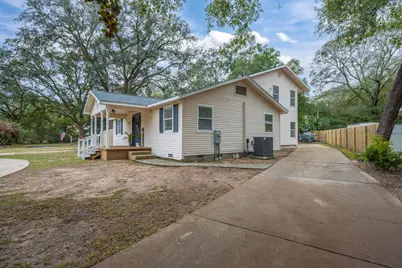255 Edge Avenue, Valparaiso, FL 32580 - Photo 1