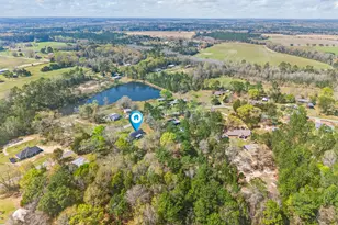 374 Pinewood Dr, Defuniak Springs, FL 32433 - Photo 57