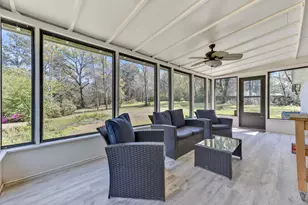 374 Pinewood Dr, Defuniak Springs, FL 32433 - Photo 45