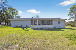 374 Pinewood Dr, Defuniak Springs, FL 32433 - Photo 55