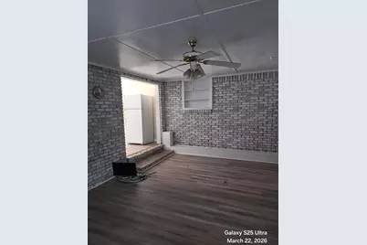 697 E Long Drive, Crestview, FL 32539 - Photo 11