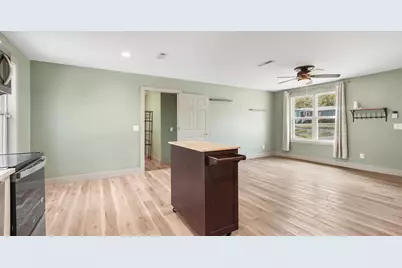 613 N Pear Street, Chipley, FL 32428 - Photo 11
