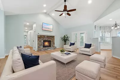 4397 Windrush Drive, Niceville, FL 32578 - Photo 13