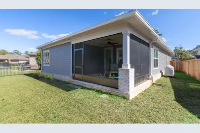 105 Oyster Boulevard, Freeport, FL 32439 - Photo 5