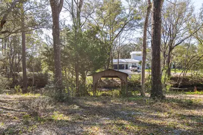 211 Carol Drive, Freeport, FL 32439 - Photo 15