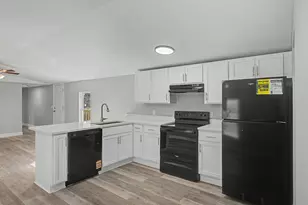 512 W Bach Dr, Defuniak Springs, FL 32433 - Photo 11