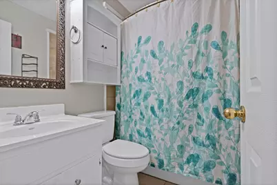 1301 Redwood Lane #A, Gulf Breeze, FL 32563 - Photo 3