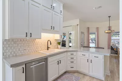 314 Glen Avenue, Valparaiso, FL 32580 - Photo 15