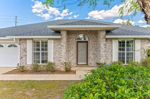 654 Brunson St, Crestview, FL 32536 - Photo 1