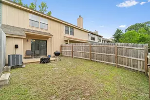 216 Cloverdale Blvd, Fort Walton Beach, FL 32547 - Photo 11