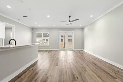 305 Sweet Basil Lane, Niceville, FL 32578 - Photo 3