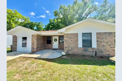 556 Lee Avenue, Crestview, FL 32539 - Photo 1