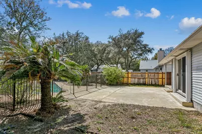 102 2nd Avenue, Shalimar, FL 32579 - Photo 11