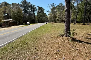 486 Pleasant Ridge Rd, Defuniak Springs, FL 32435 - Photo 13