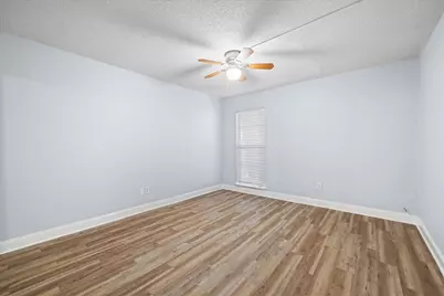210 Pelham Road #204B, Fort Walton Beach, FL 32547 - Photo 15