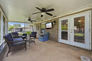 4237 Melton Rd, Milton, FL 32583 - Photo 33