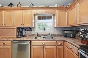 4237 Melton Rd, Milton, FL 32583 - Photo 15