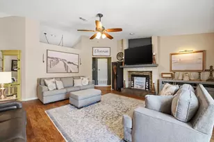 6910 Calle De Amigo, Navarre, FL 32566 - Photo 11