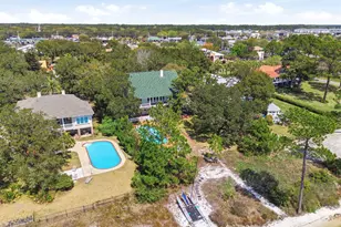 8127 Pompano St, Navarre, FL 32566 - Photo 43