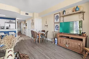 15928 Front Beach Rd, Panama City Beach, FL 32413 - Photo 11