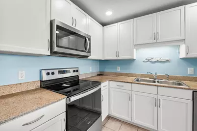 9860 S Thomas Drive #UNIT 1107, Panama City Beach, FL 32408 - Photo 17