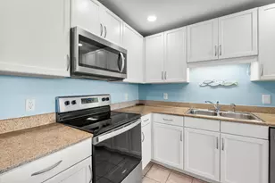 9860 S Thomas Dr, Panama City Beach, FL 32408 - Photo 17