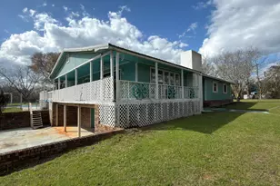 22121 Hwy 331, Paxton, FL 32567 - Photo 21