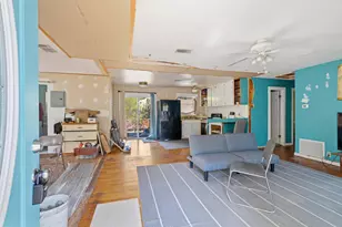 138 SE Chicago Ave, Fort Walton Beach, FL 32548 - Photo 3