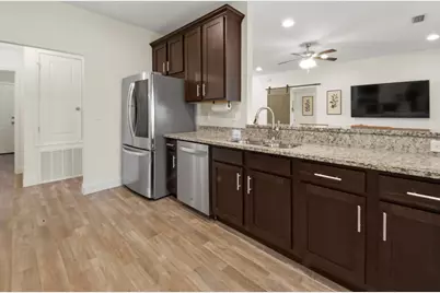 400 Scooter Cove, Crestview, FL 32539 - Photo 13