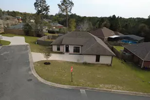 400 Scooter Cv, Crestview, FL 32539 - Photo 27