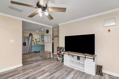 116 SW Cowrie Avenue, Fort Walton Beach, FL 32548 - Photo 7