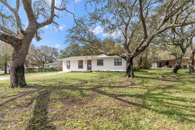 116 SW Cowrie Avenue, Fort Walton Beach, FL 32548 - Photo 1