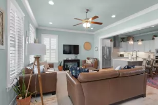 1477 Seaside Cir, Navarre, FL 32566 - Photo 9
