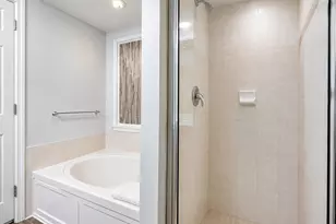 1517 SE Miracle Strip Pkwy, Fort Walton Beach, FL 32548 - Photo 19